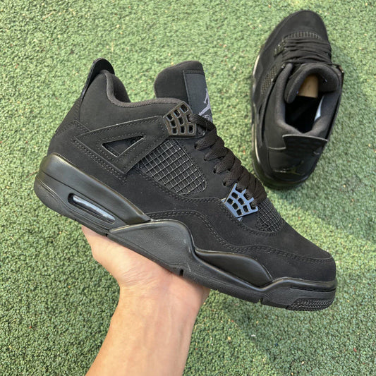 Jordan 4 - Black Cat